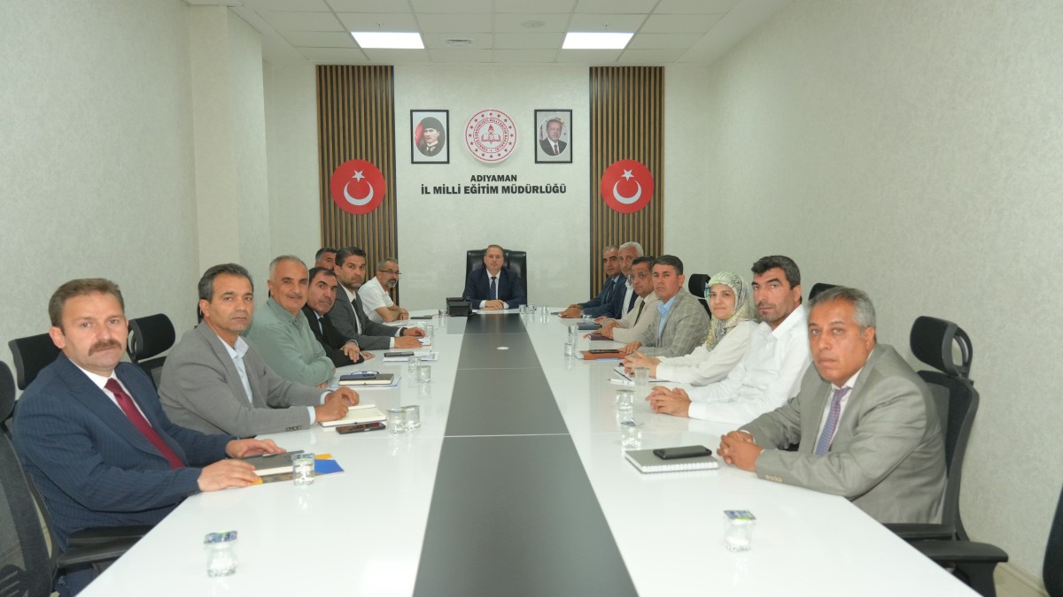 Milli Eğitim Müdürlüğünde haftalık değerlendirme ve koordinasyon toplantısı yapıldı