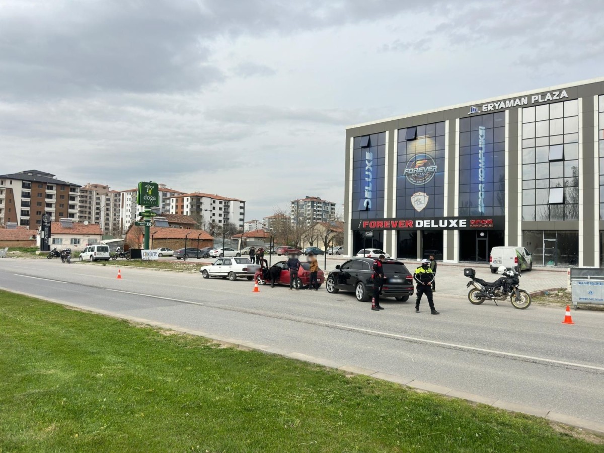 Okul çevrelerinde yürütülen denetimler aralıksız  devam ediyor  - Videolu Haber