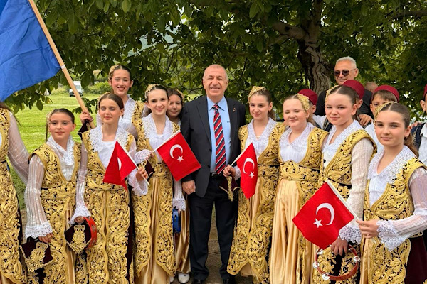Özdağ, Valandova Çalıklı Hıdırellez Festivali'ne katıldı