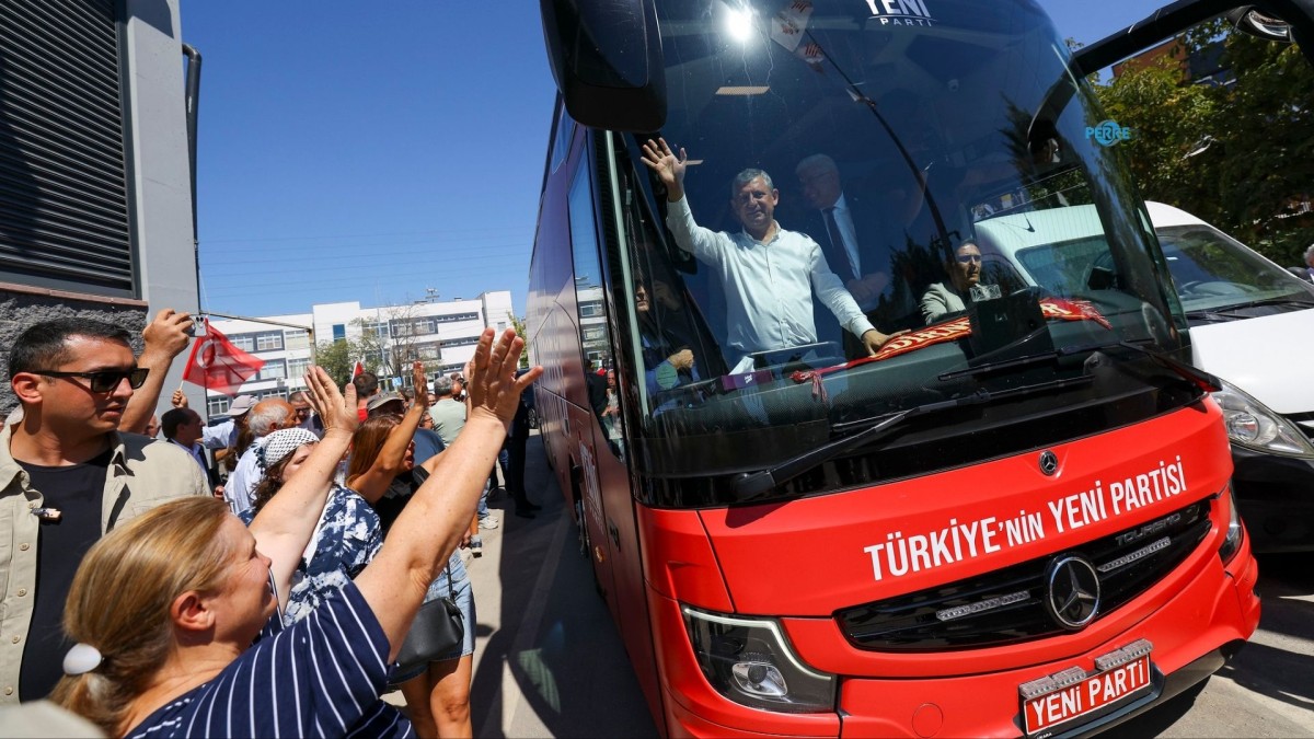 Özel’den otoyol ihalesine girecek şirketlere uyarı: ‘Devletleştireceğiz’