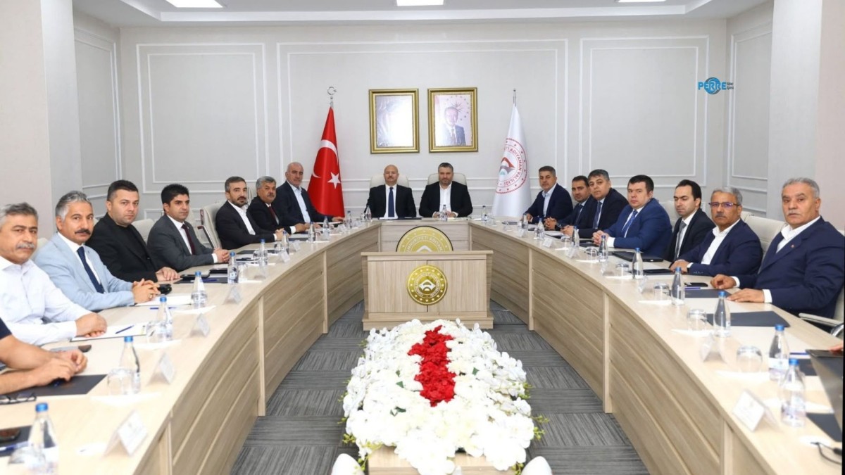 Özhan: ‘Adıyaman’da sanayi altyapımızı güçlendireceğiz’