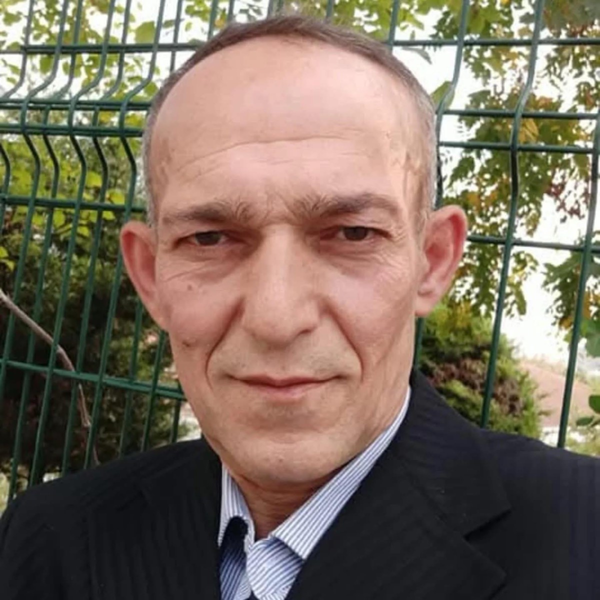 Pencereden düşen 57 yaşındaki Mehmet Murat Göksu hayatını kaybetti