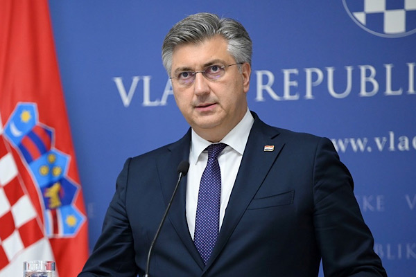 Plenkovic: Hırvatistan Katolik Kilisesi'nin Caritas Anlaşması'na bir ek imzaladık