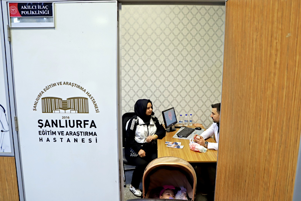 Şanlıurfa’da “Akılcı İlaç Polikliniği” hizmete açıldı