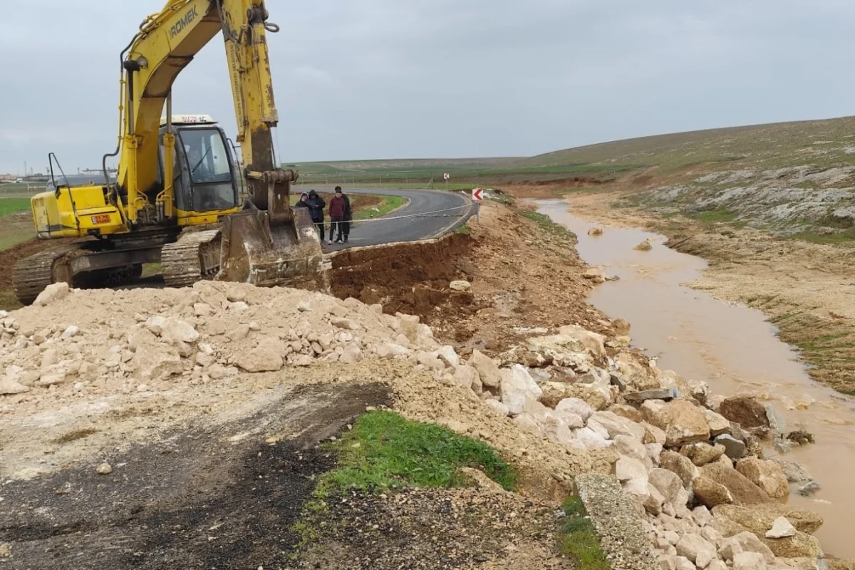 Şanlıurfa’da Sel Hasarları İçin Büyükşehir Ekipleri Sahada