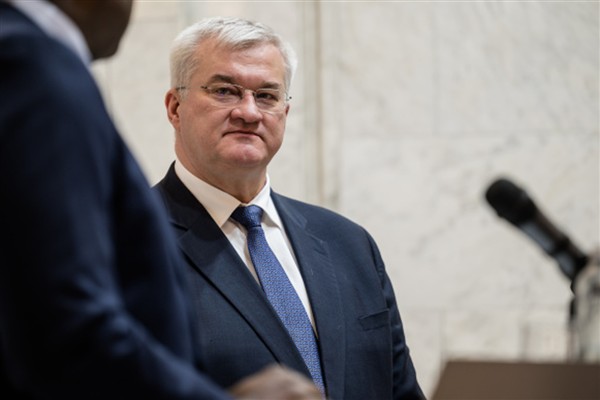 Sybiha: Avrupa ve Orta Doğu'nun güvenliği birbirine bağlıdır