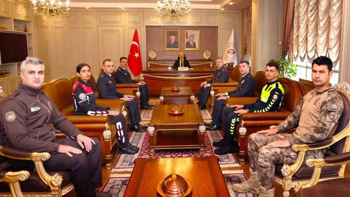 Vali Varol, Polis Teşkilatı’nın 181’inci kuruluş yıl dönümünü kutladı