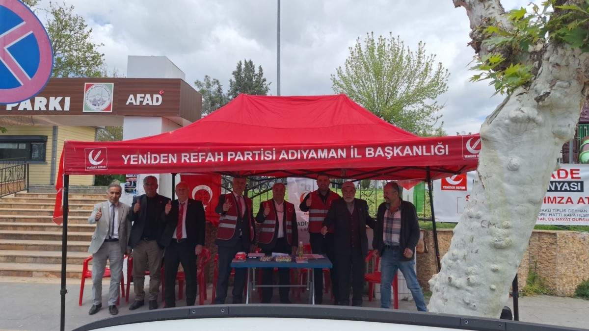 Yeniden Refah Partisi Adıyaman İl Başkanlığı tarafından imza kampanyası gerçekleştirildi  - Videolu Haber